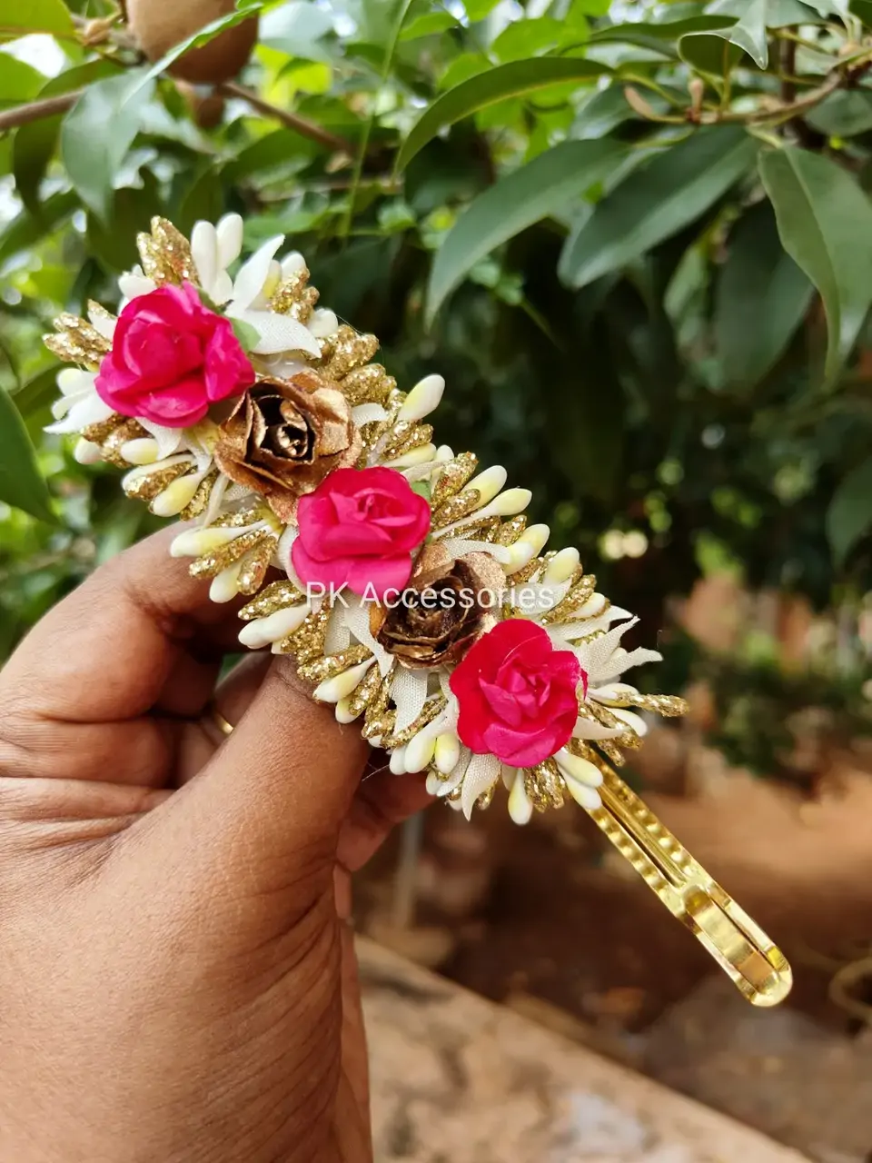 Fancy pollen × Gold ×  Pink clip