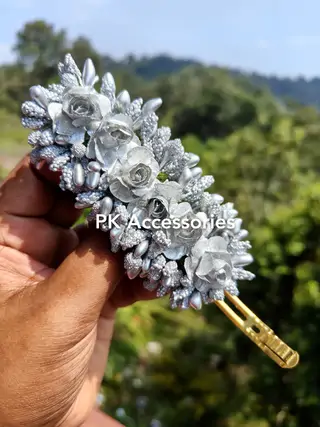 Silver clip