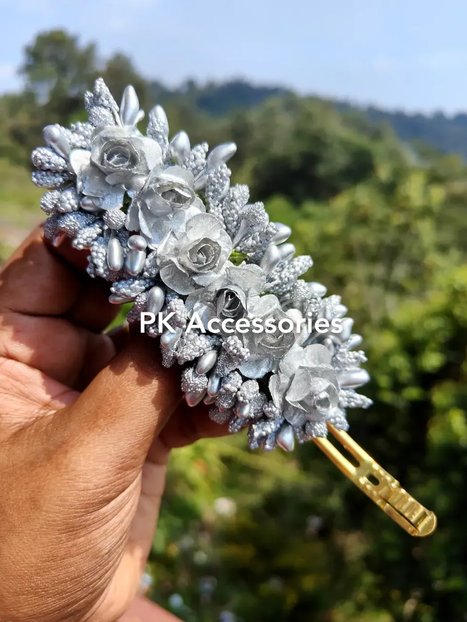 Silver clip